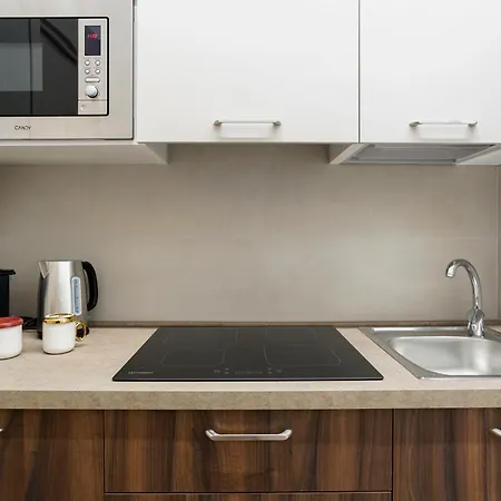 Suites&more بيت ضيافة 3*