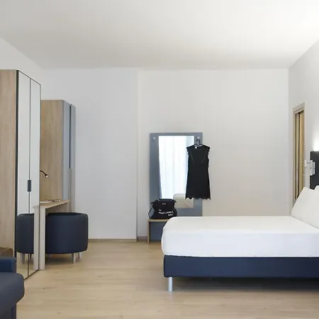 Πανσιόν Suites&more 3*